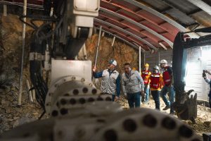 Supervisa Adrián de la Garza mega complejo vial Huajuco