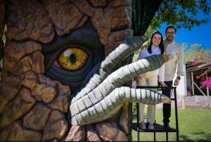 Santiago presenta “Tierra de Dinosaurios”, museo que abrirá sus puertas el 15 de abril